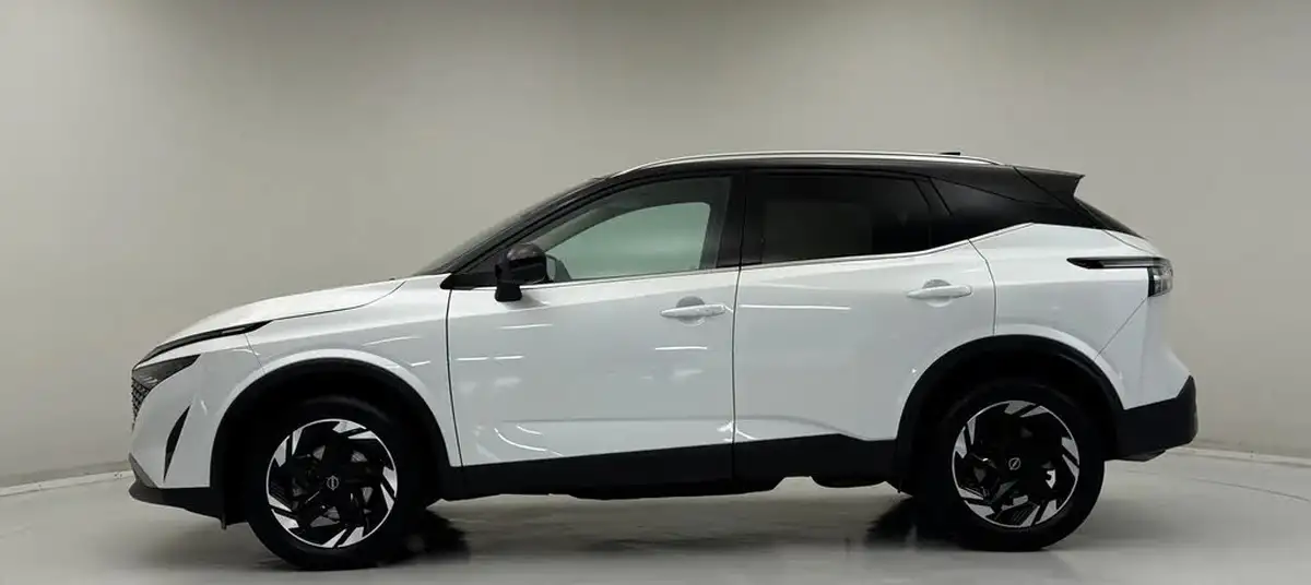 2024-nissan-qashqai-13-dig-t-n-connecta-158ps-mild-hybrid-glass-roof-pack-xtronic-big-5