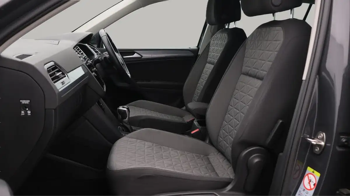 2022-volkswagen-tiguan-14-tsi-life-big-14