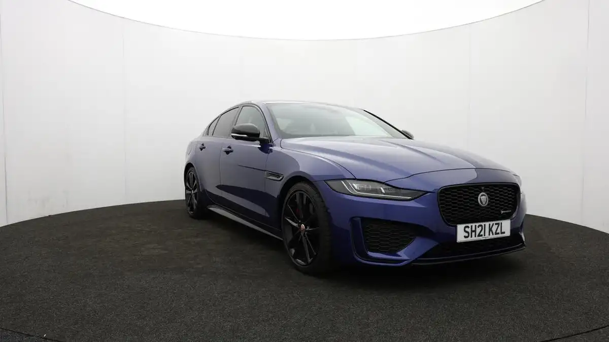 2021-jaguar-xe-20-d200-r-dynamic-black-big-45