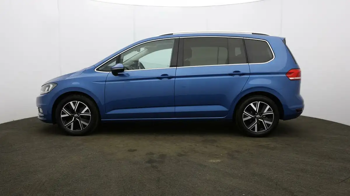 2021-volkswagen-touran-15-tsi-sel-dsg-big-64