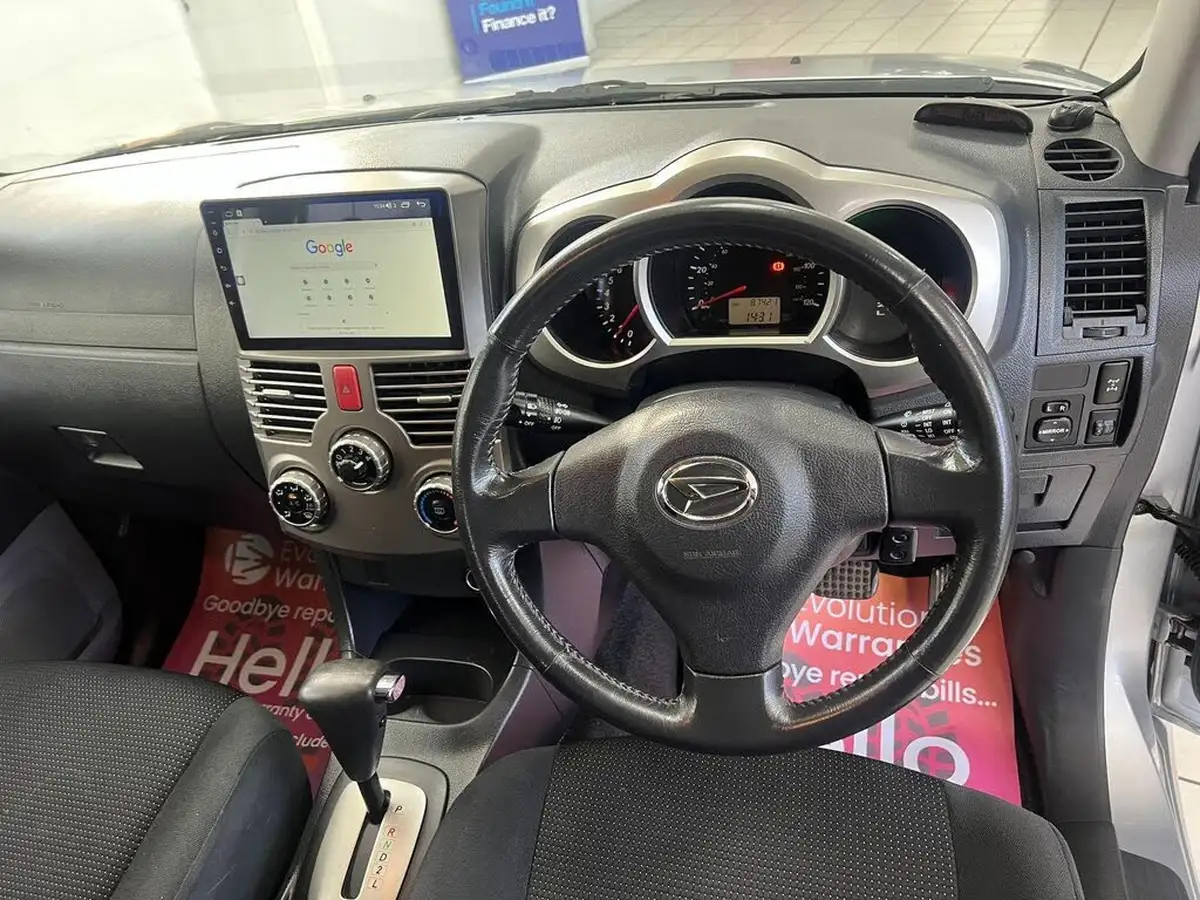 2006-daihatsu-terios-15-se-big-24