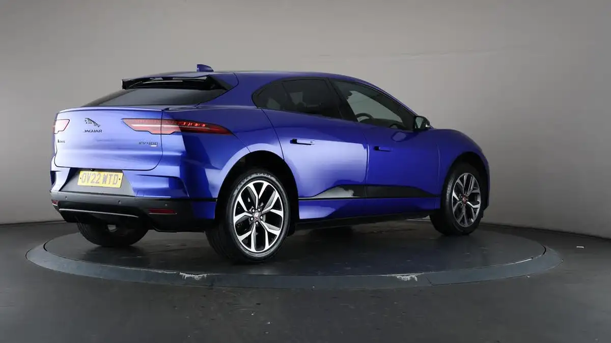 2022-jaguar-i-pace-ev400-hse-black-big-68