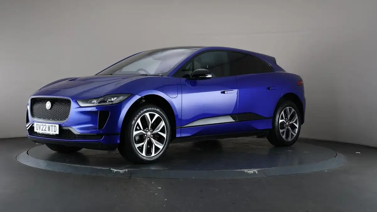 2022-jaguar-i-pace-ev400-hse-black-big-44