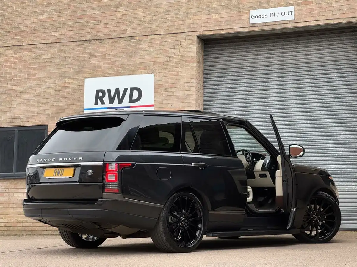 2014-land-rover-range-rover-44-sdv8-autobiography-44sd-v8-339bhp-ss-station-wagon-big-49