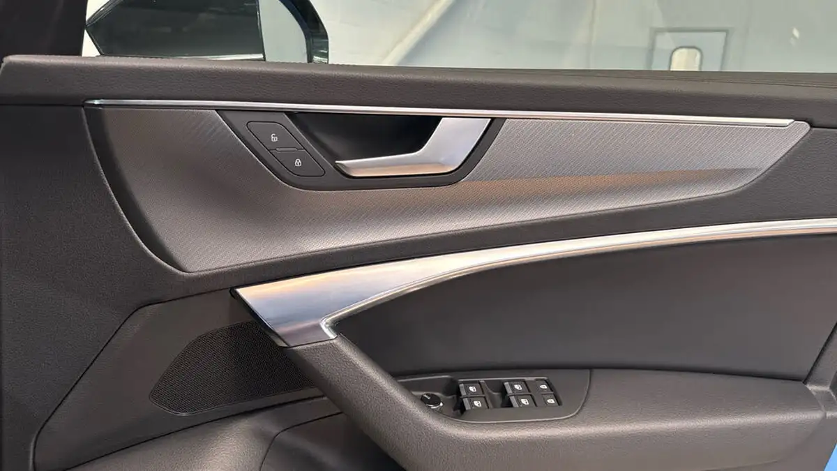 2021-audi-a6-saloon-20-40-tfsi-sport-big-24