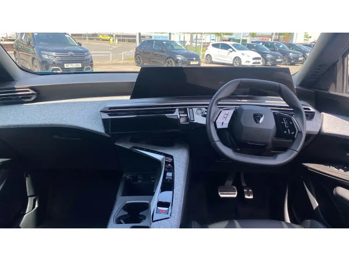 2025-peugeot-3008-suv-12-puretech-allure-136ps-hybrid-e-dsc6-big-9