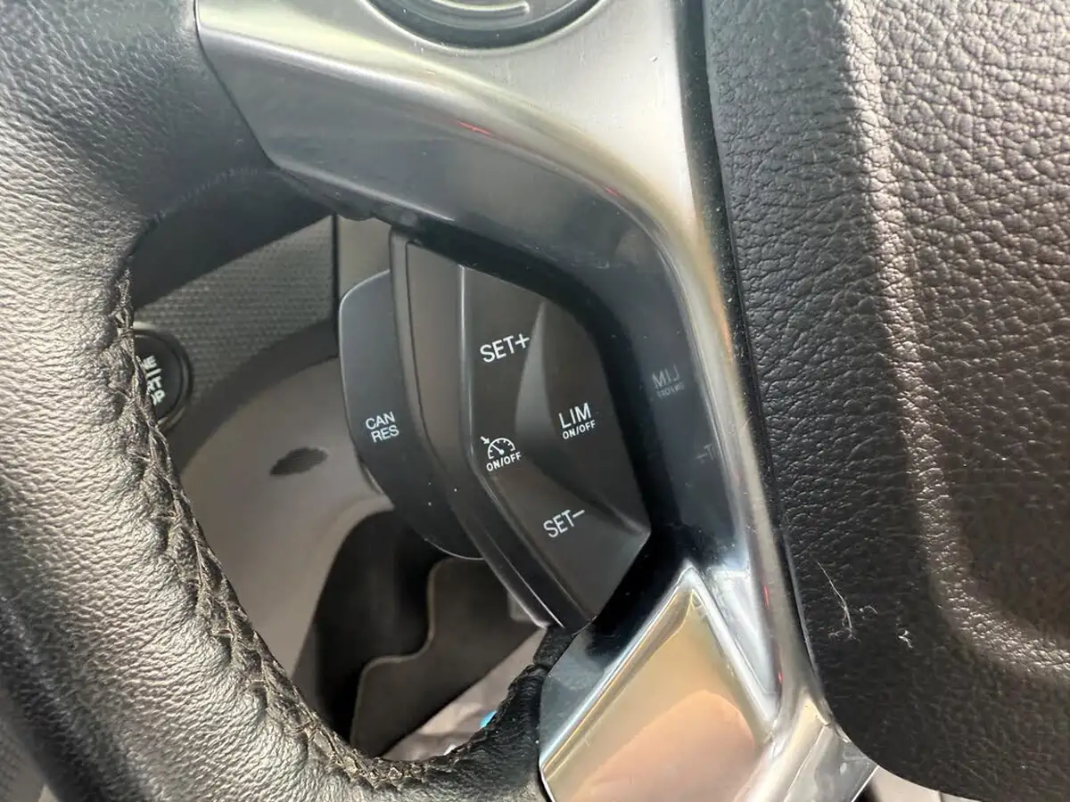 2022-ford-grand-tourneo-connect-15-titanium-120ps-ecoblue-1499cc-powershift-big-49
