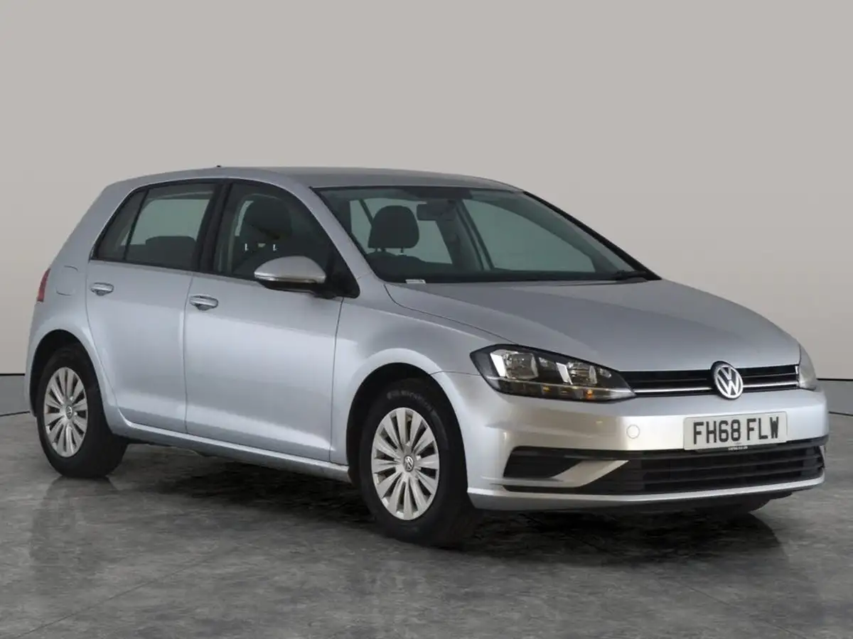 2019-volkswagen-golf-16tdi-s-ss-hatchback-5d-big-13