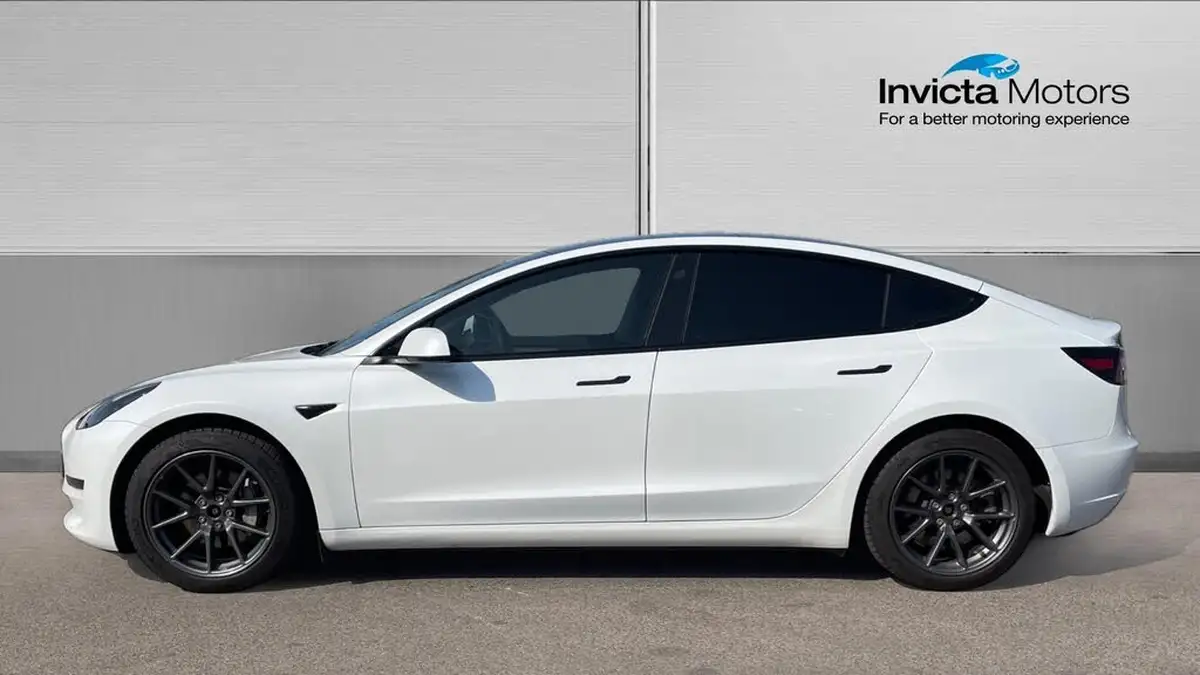 2021-tesla-model-3-e-long-range-4x4-big-5