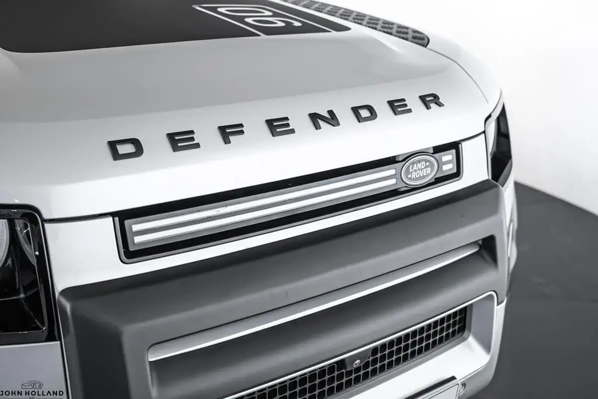 2021-land-rover-90-defender-30-d250-hse-big-11