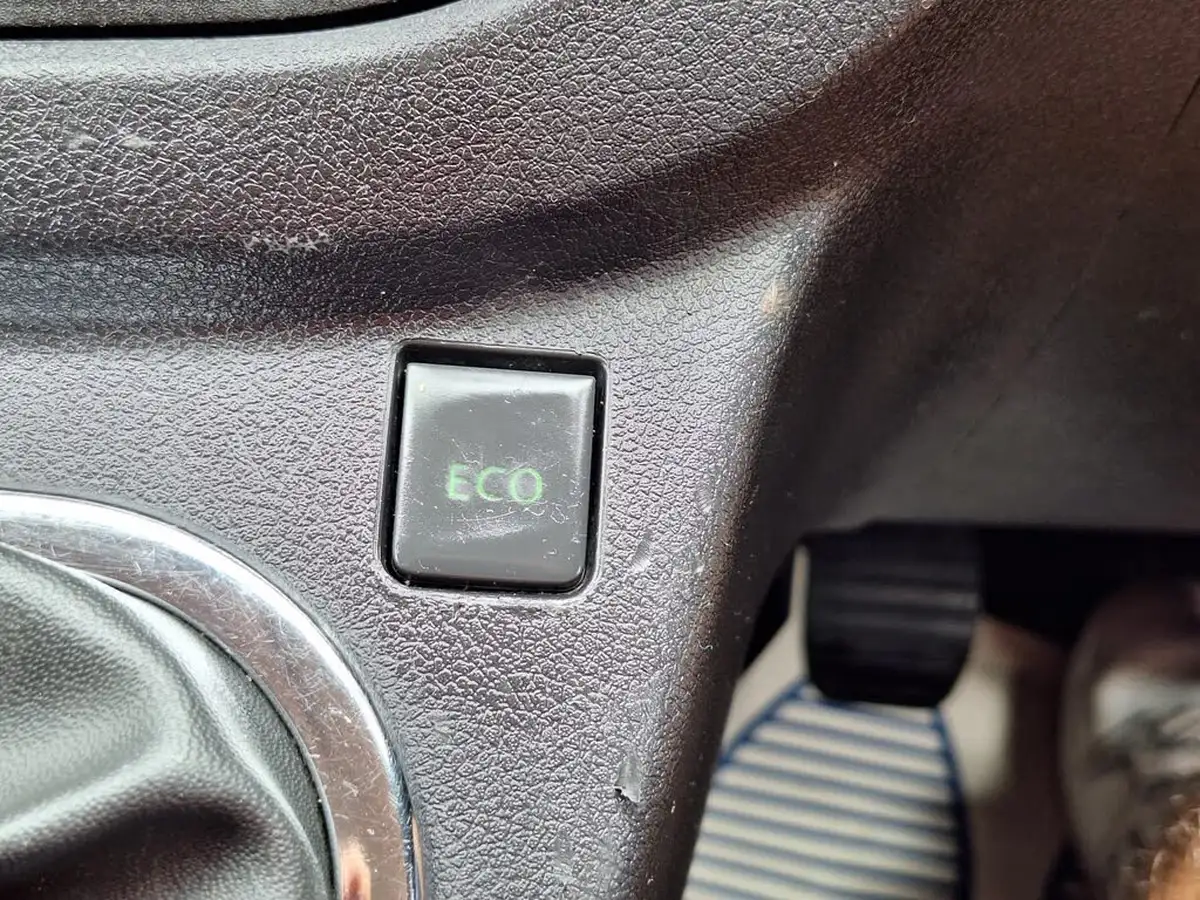 2017-vauxhall-vivaro-16cdti-sportive-2900-l2h1-125pseu6-biturbo-ss-ecotec-panel-big-27