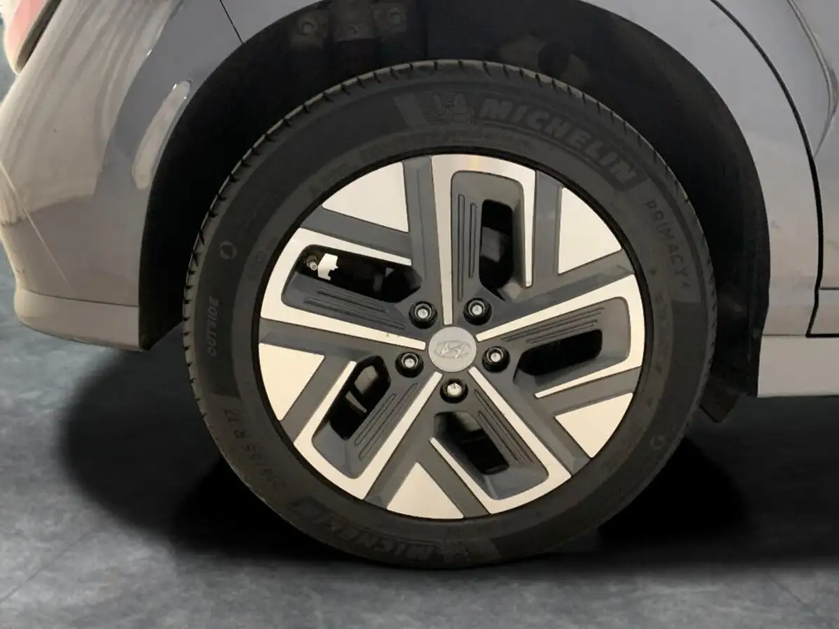 2021-hyundai-kona-e-premium-204ps-64kwh-7kw-obc-big-35