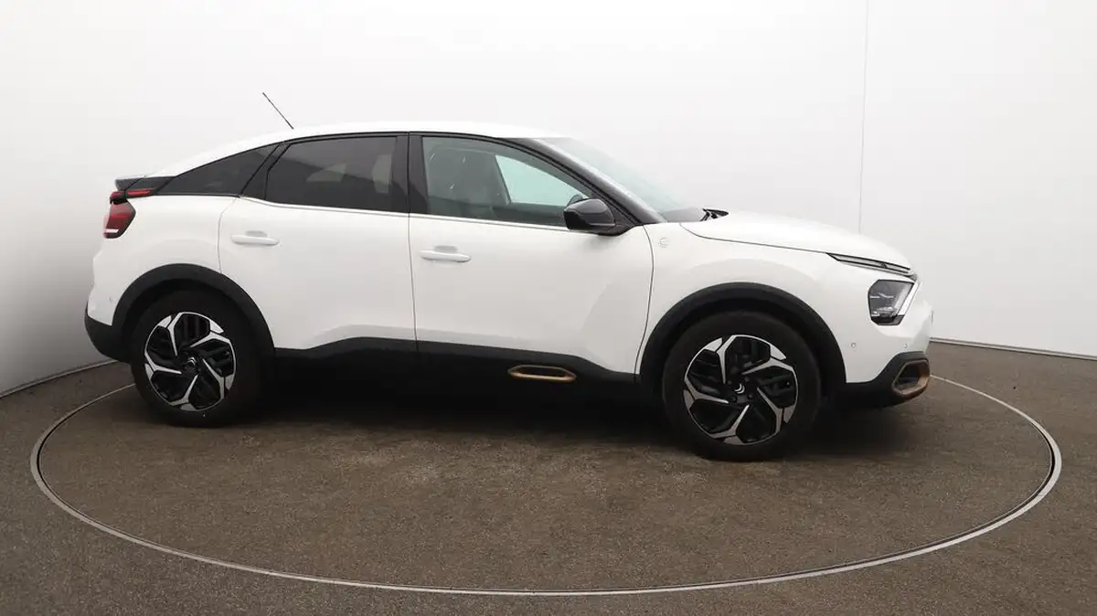2023-citroen-c4-12-puretech-c-series-edition-eat8-big-51
