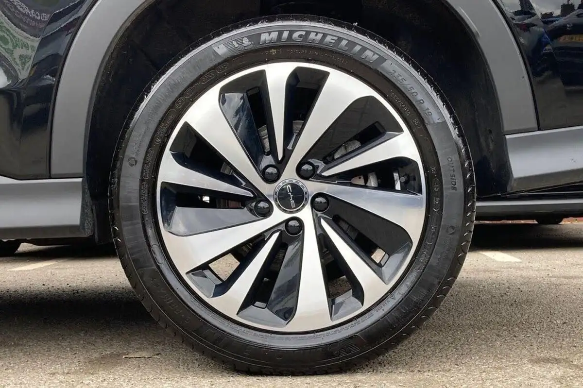 2024-byd-seal-15-comfort-big-27