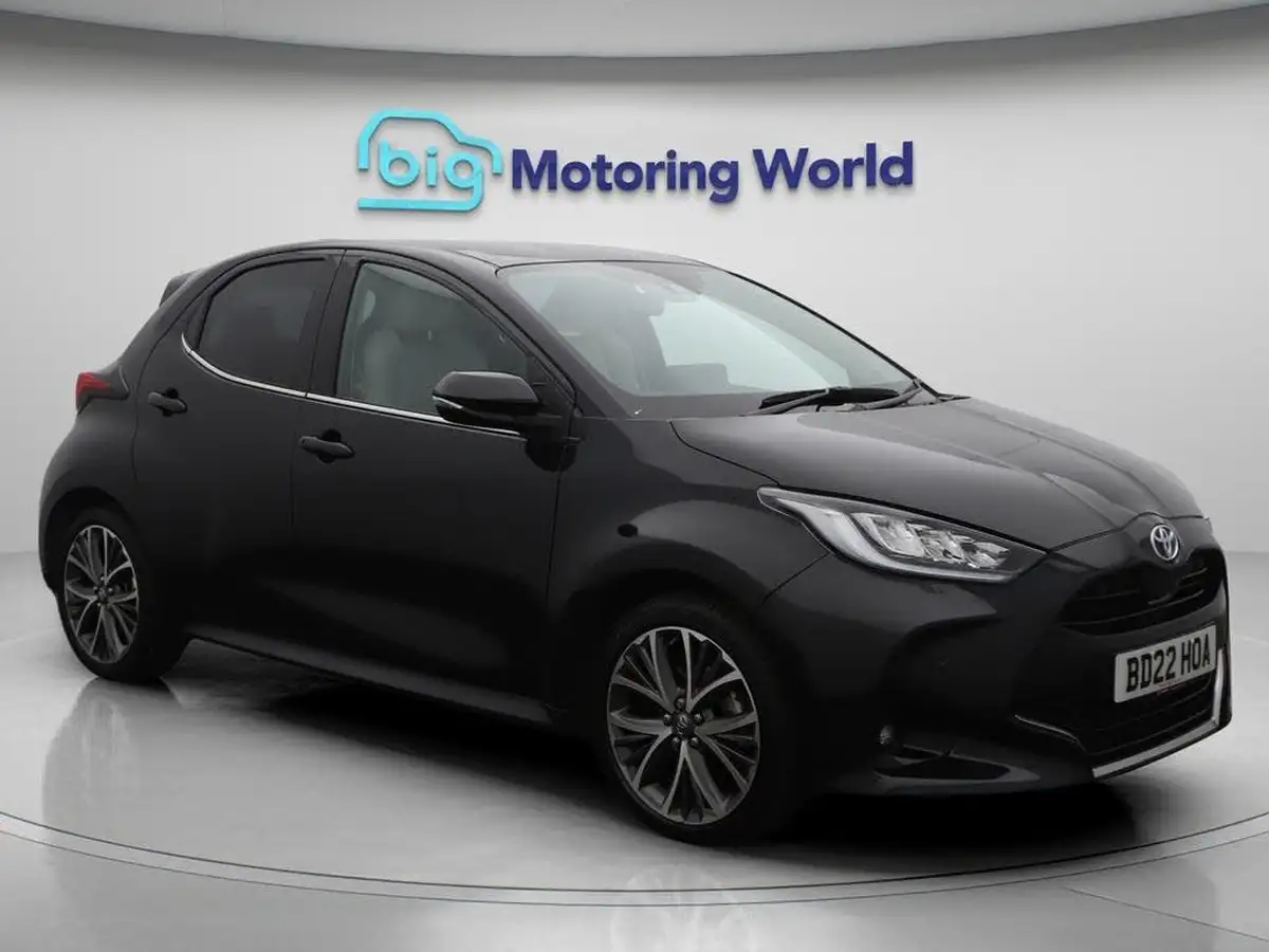 2022-toyota-yaris-15-vvt-i-excel-big-0