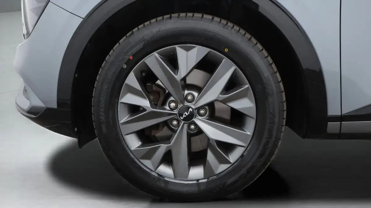 2022-kia-sportage-16-t-gdi-gt-line-226bhp-hev-1598cc-auto-big-18