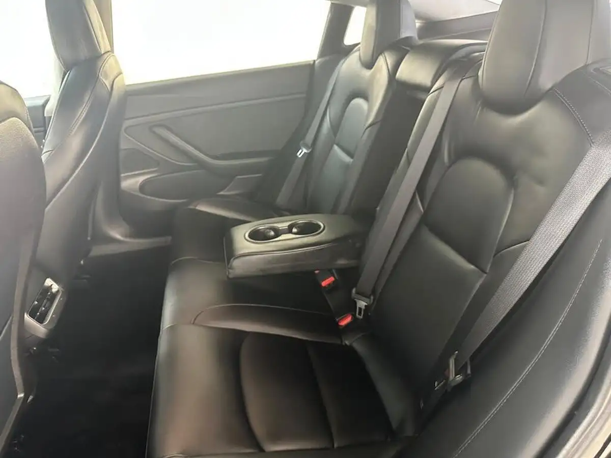 2020-tesla-model-3-e-standard-plus-big-40