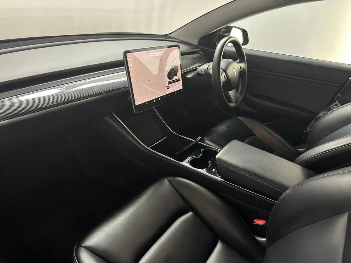 2020-tesla-model-3-e-standard-plus-big-16