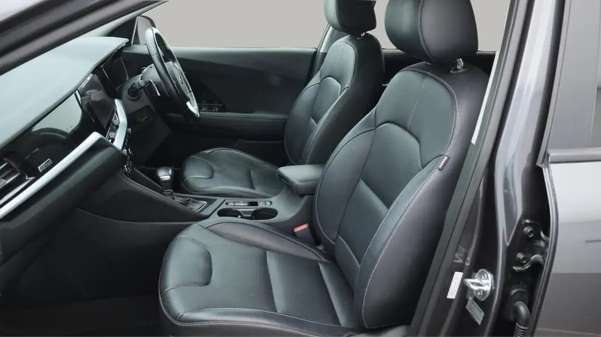 2020-kia-niro-16-gdi-phev-3-big-14