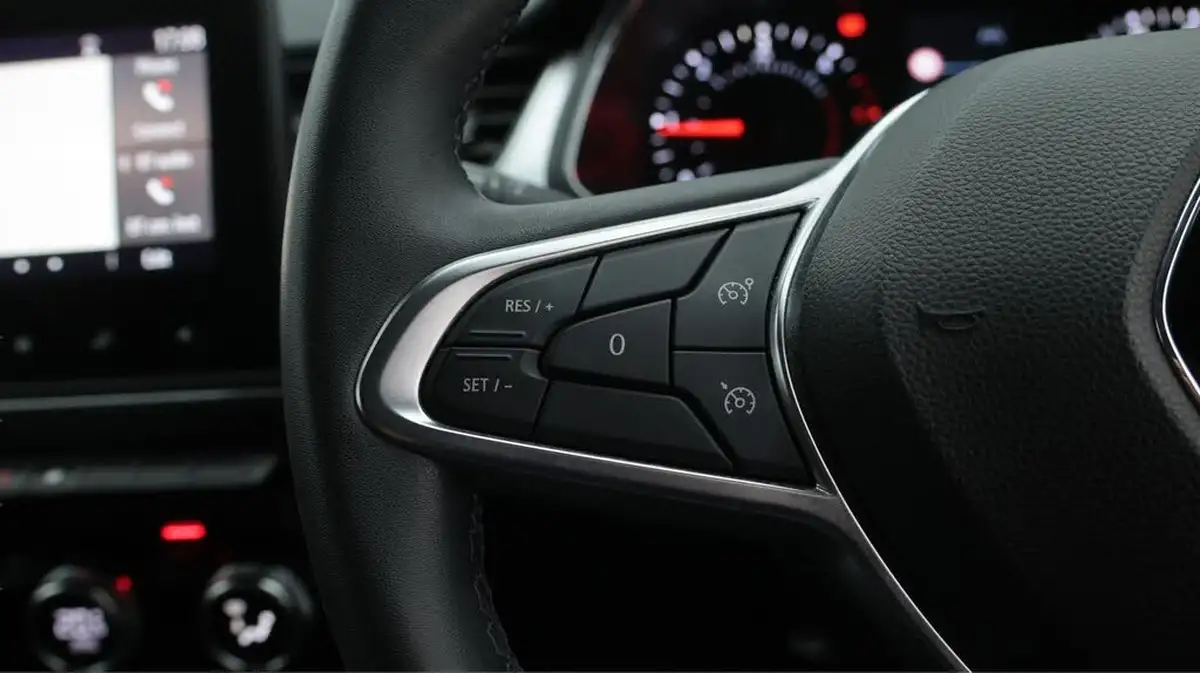 2020-renault-captur-15dci-iconic-95bhp-big-22