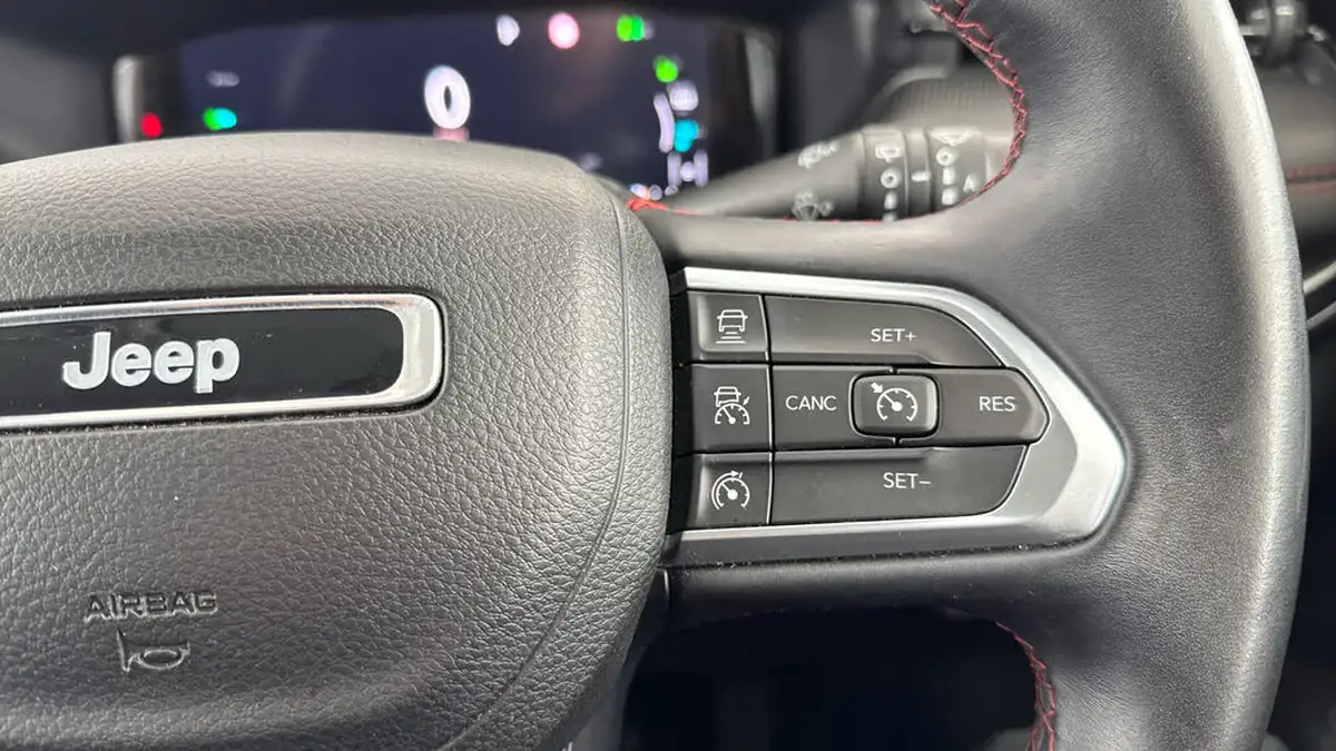 2022-jeep-compass-13-gse-trailhawk-big-22