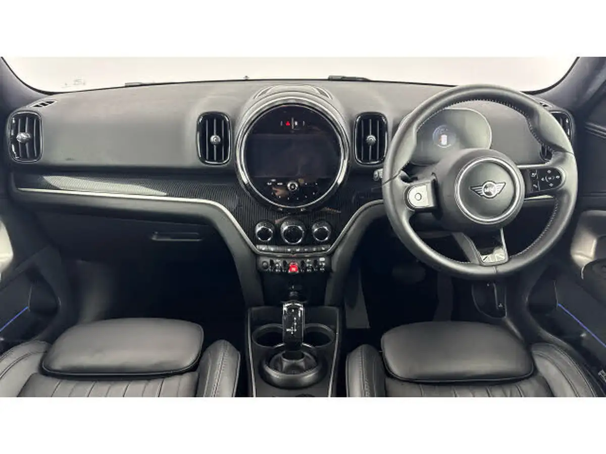 2023-mini-countryman-15-cooper-exclusive-premium-big-3