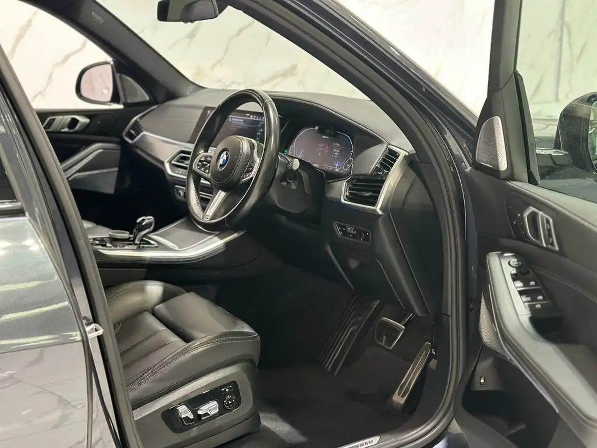 2021-bmw-x5-30-xdrive-45e-m-sport-big-21
