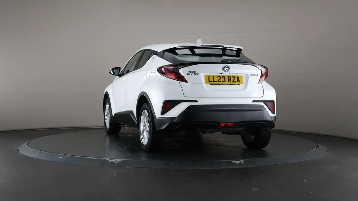 2023-toyota-c-hr-18-vvt-i-icon-120bhp-big-48