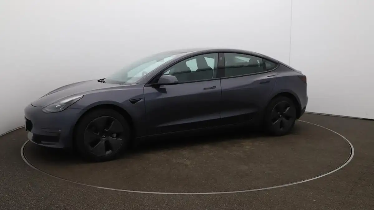 2021-tesla-model-3-e-long-range-awd-big-66