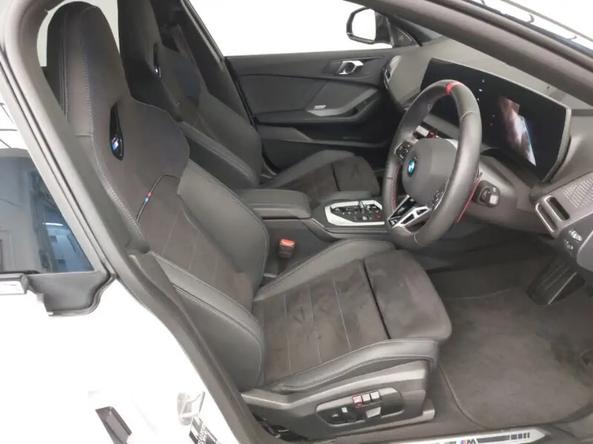 2025-bmw-2-series-20-m235i-xdrive-296bhp-big-5