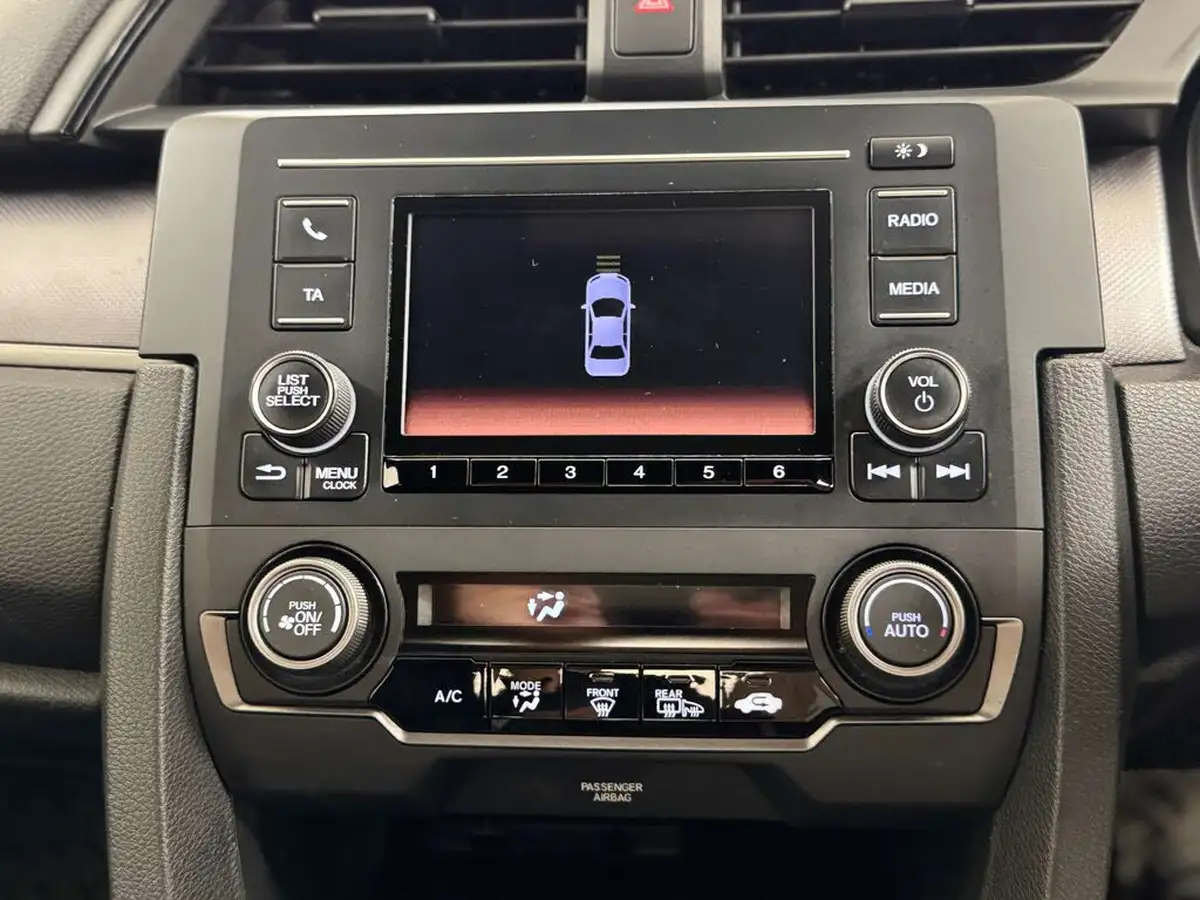 2018-honda-civic-10-vtec-turbo-se-129ps-hatchback-5d-big-31