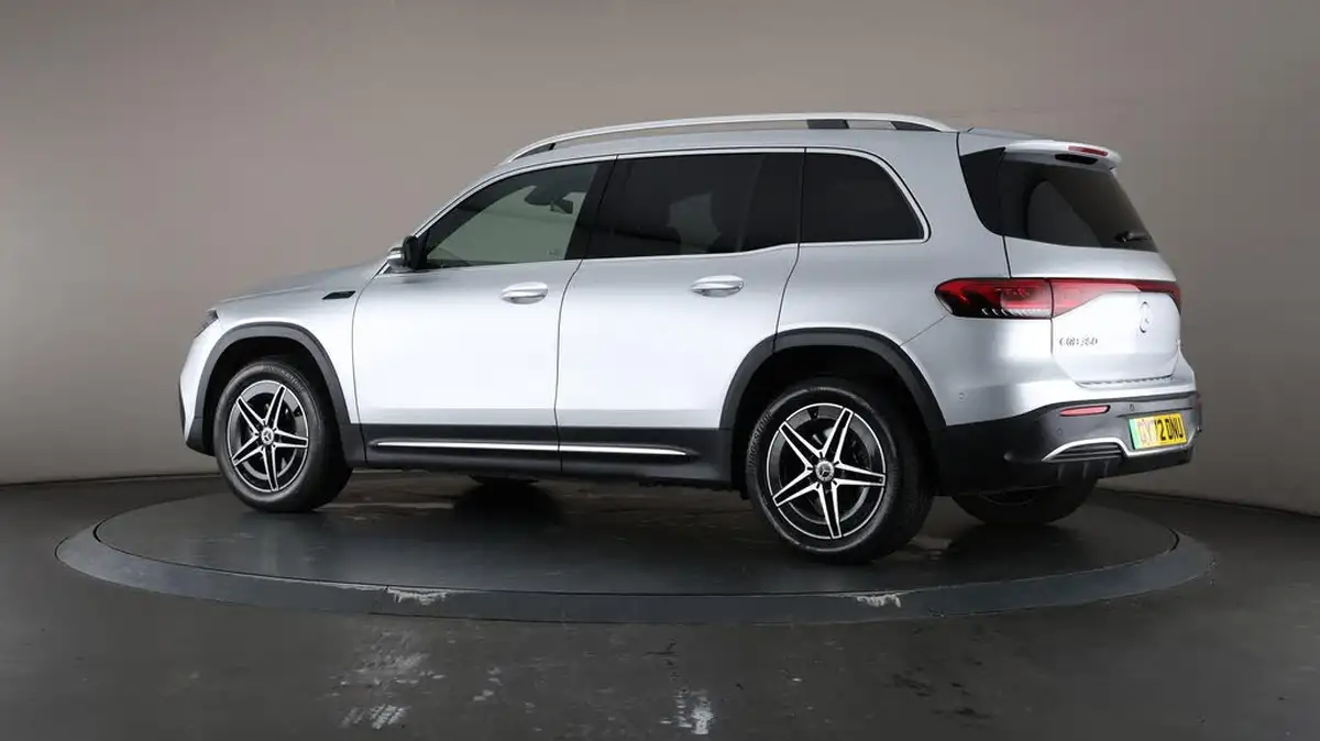 2022-mercedes-benz-eqb-e-eqb-350-amg-line-big-76