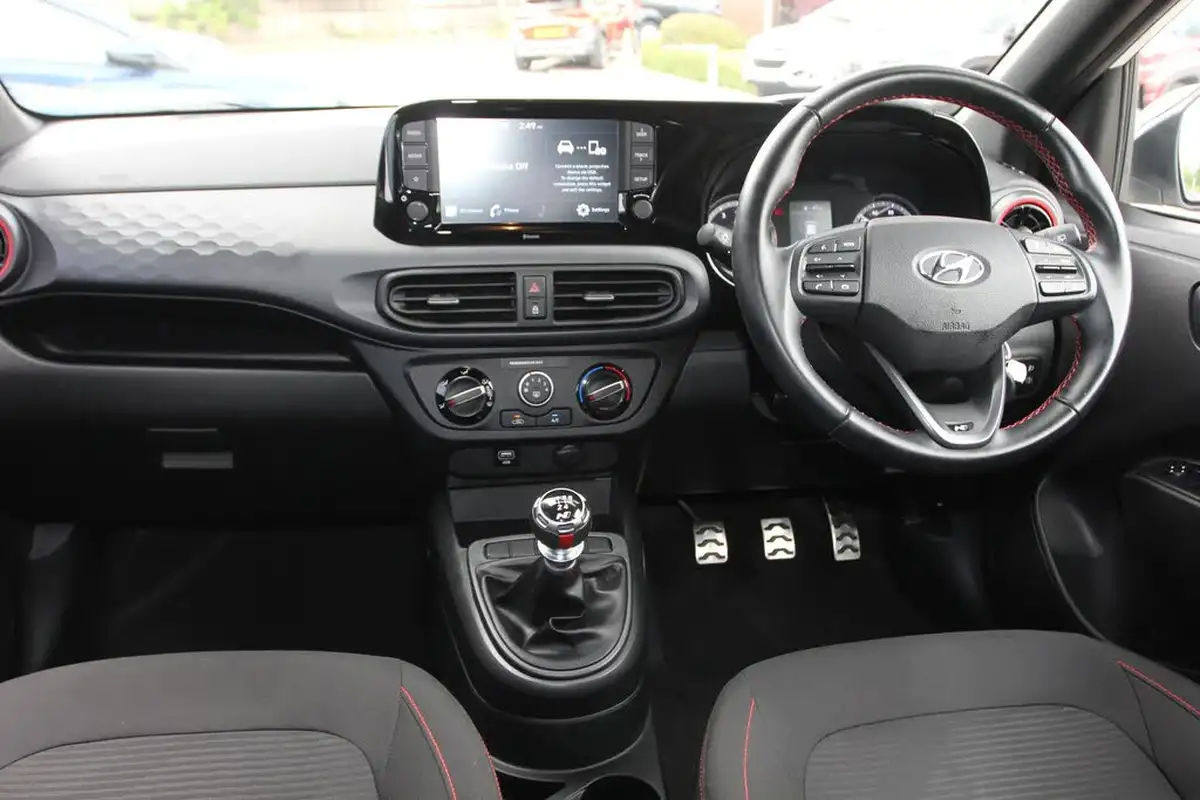 2021-hyundai-i10-10-t-gdi-n-line-big-5
