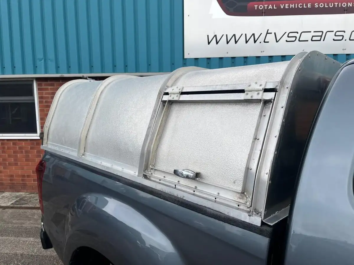 2019-isuzu-d-max-19td-yukon-extended-pick-up-big-4