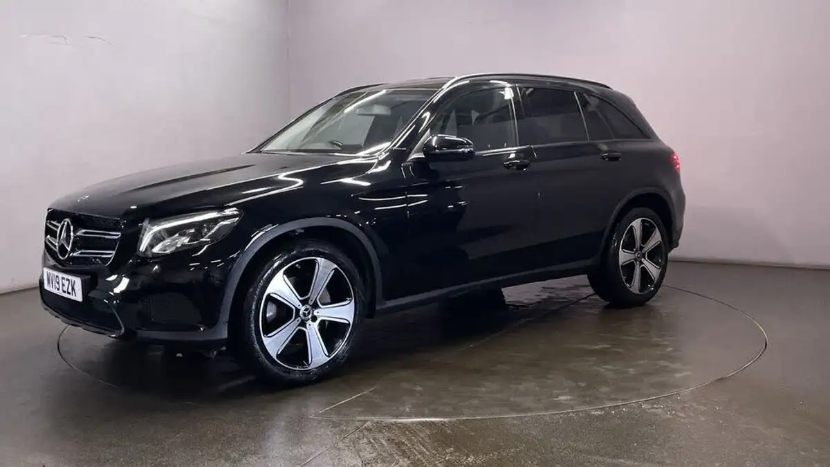 2019-mercedes-benz-glc-class-21d-glc220d-urban-edition-big-3