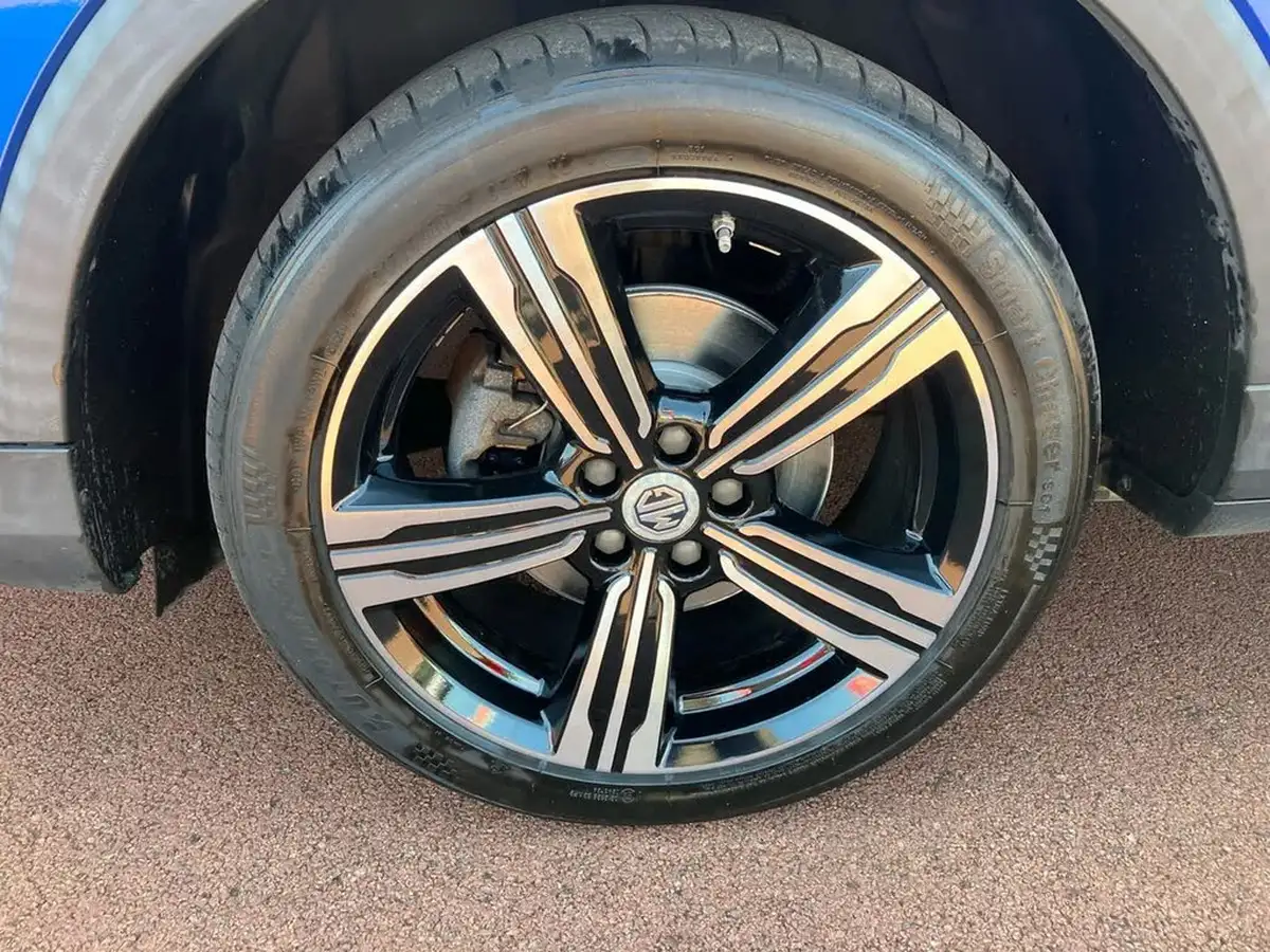 2018-mg-zs-suv-15-vti-tech-exclusive-big-32