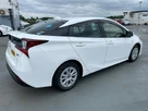 2019-toyota-prius-small-20