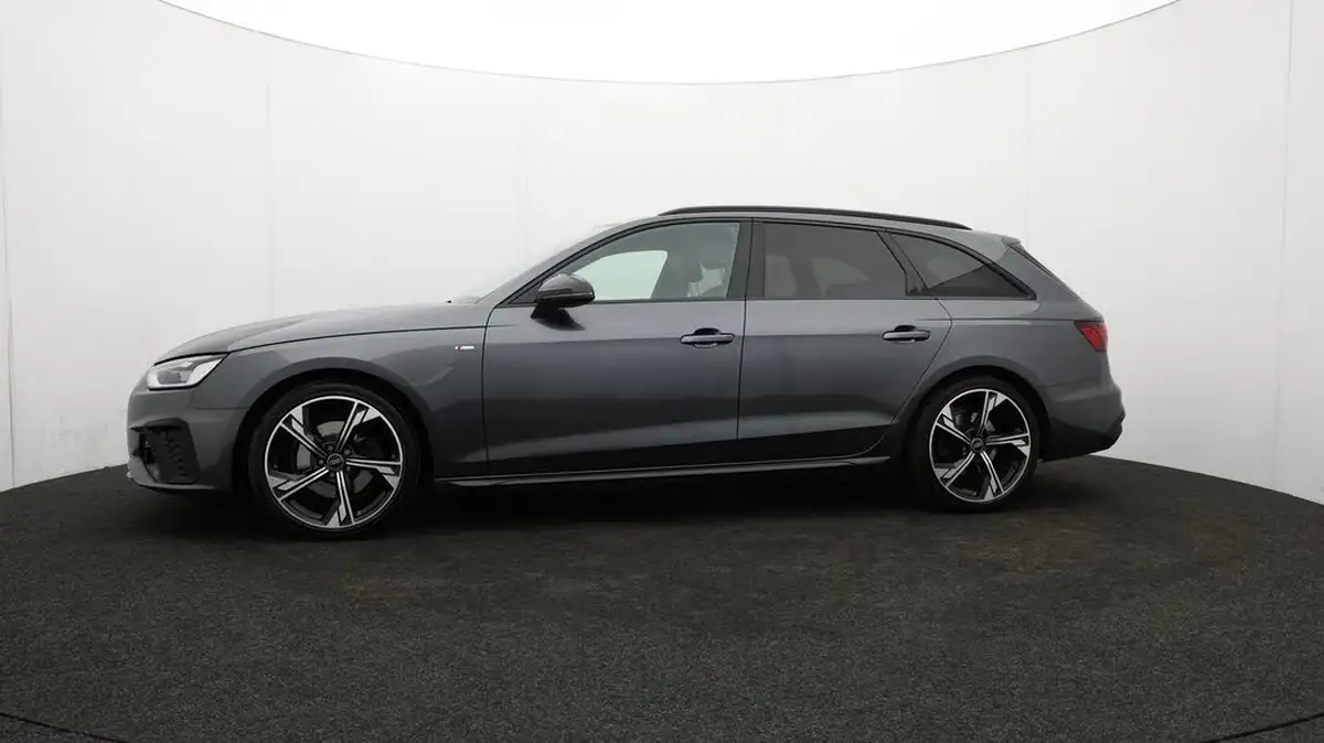 2023-audi-a4-avant-20-35-tdi-black-edition-big-70