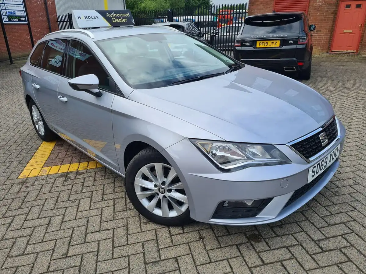 2020-seat-leon-16tdi-se-estate-big-2