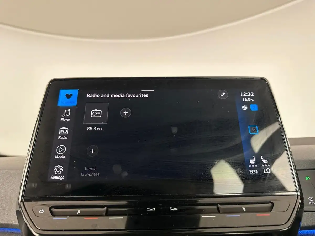 2021-volkswagen-id3-e-life-204ps-58kwh-pro-performance-big-42