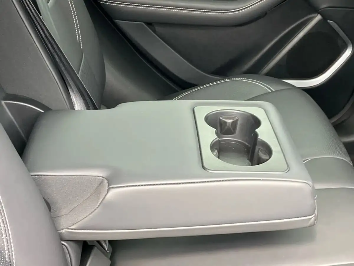 2020-jaguar-i-pace-ev400-hse-big-44
