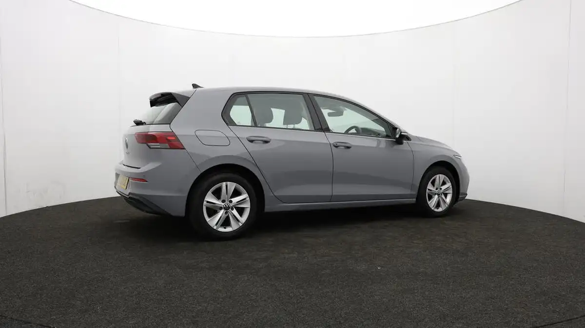 2020-volkswagen-golf-15-tsi-life-150ps-hatchback-big-36