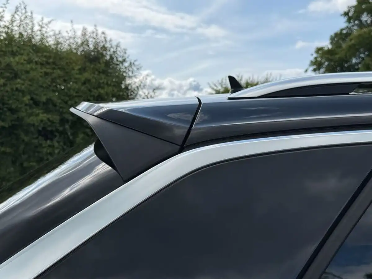2019-volkswagen-t-roc-16tdi-r-line-big-26