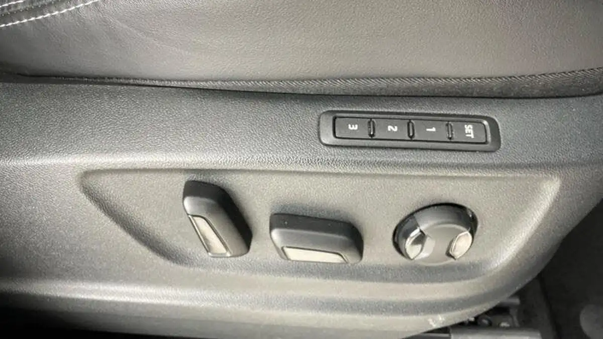 2023-skoda-kodiaq-20tdi-laurin-klement-200ps-big-19
