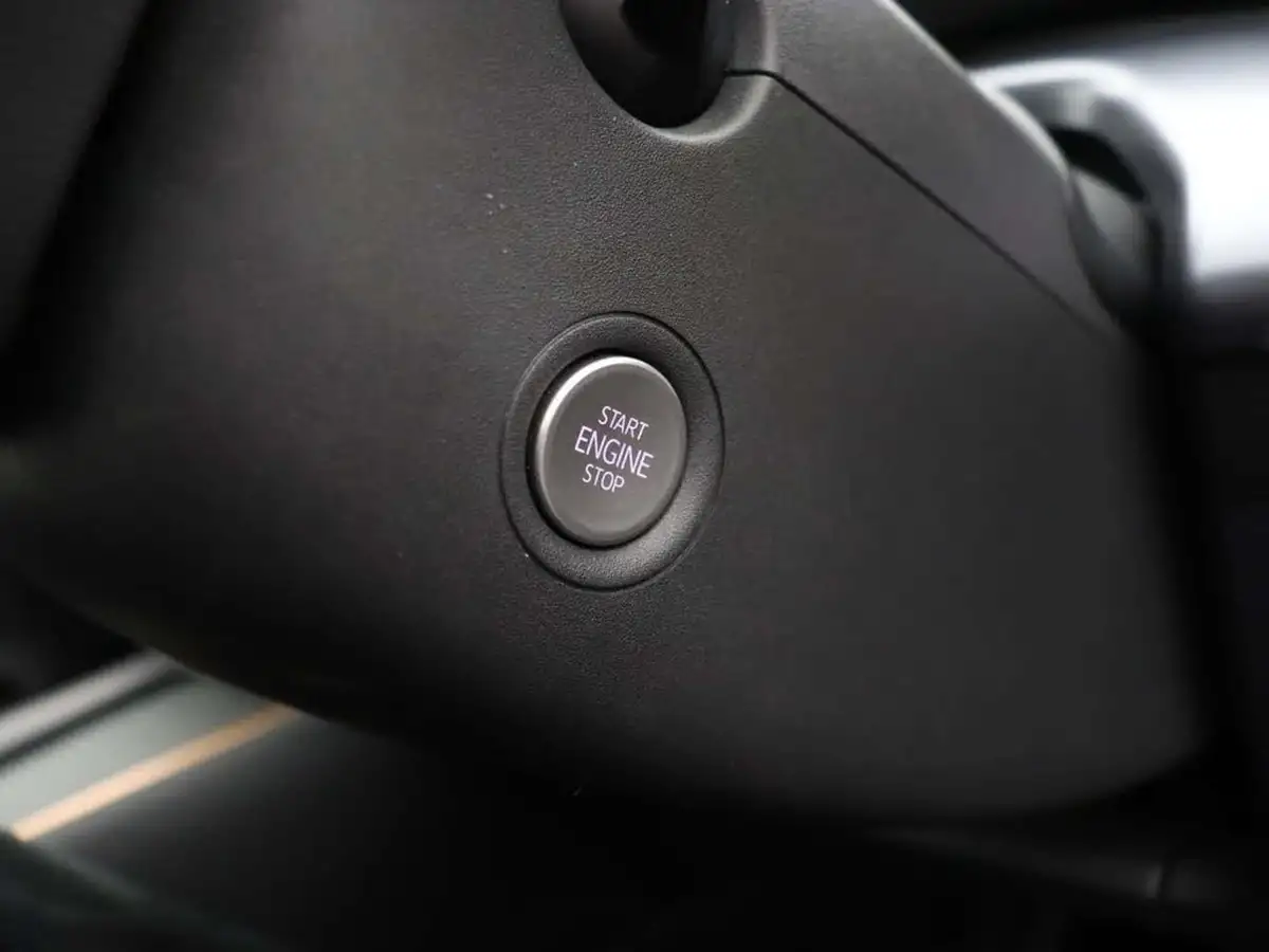 2022-cupra-born-e-v1-big-24