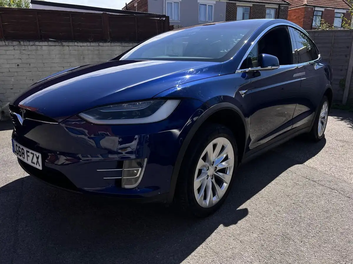 2018-tesla-model-x-e-75d-big-1
