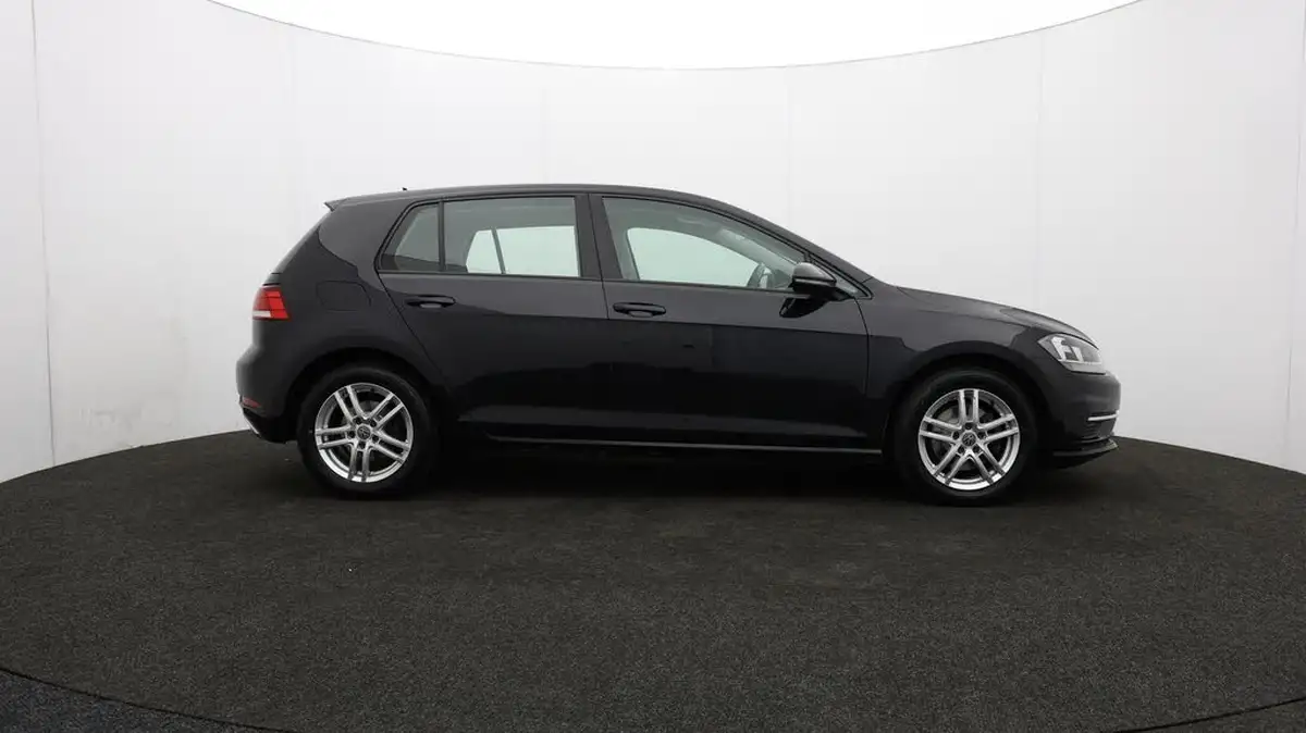 2017-volkswagen-golf-14-tsi-se-nav-ss-hatchback-5d-big-41