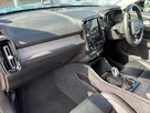 2022-volvo-xc40-20-b4-ultimate-small-9