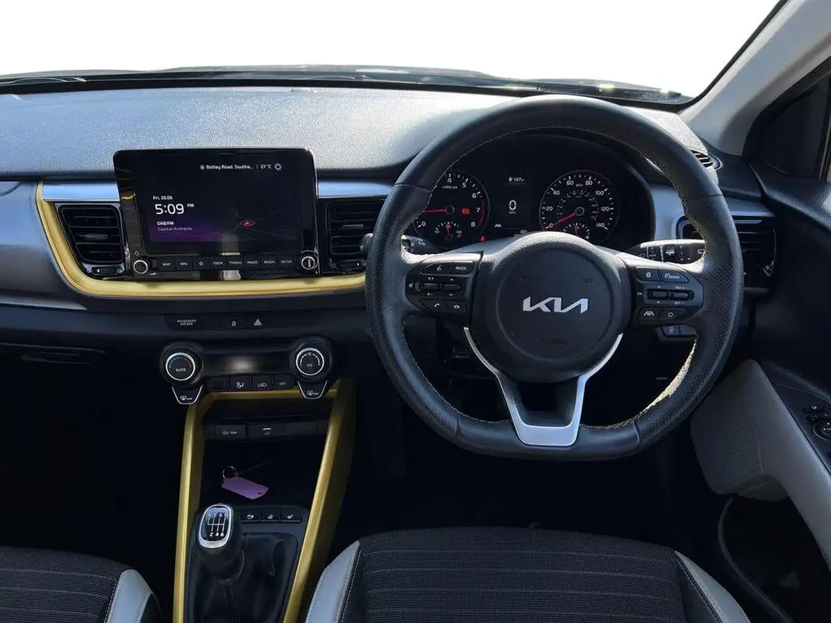 2023-kia-stonic-10-t-gdi-quantum-big-12