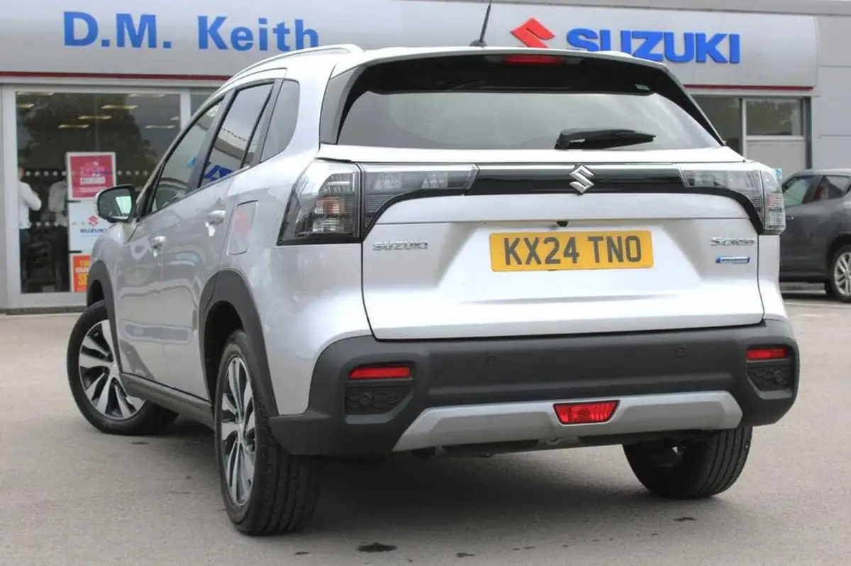 2024-suzuki-s-cross-14-boosterjet-ultra-allgrip-big-4